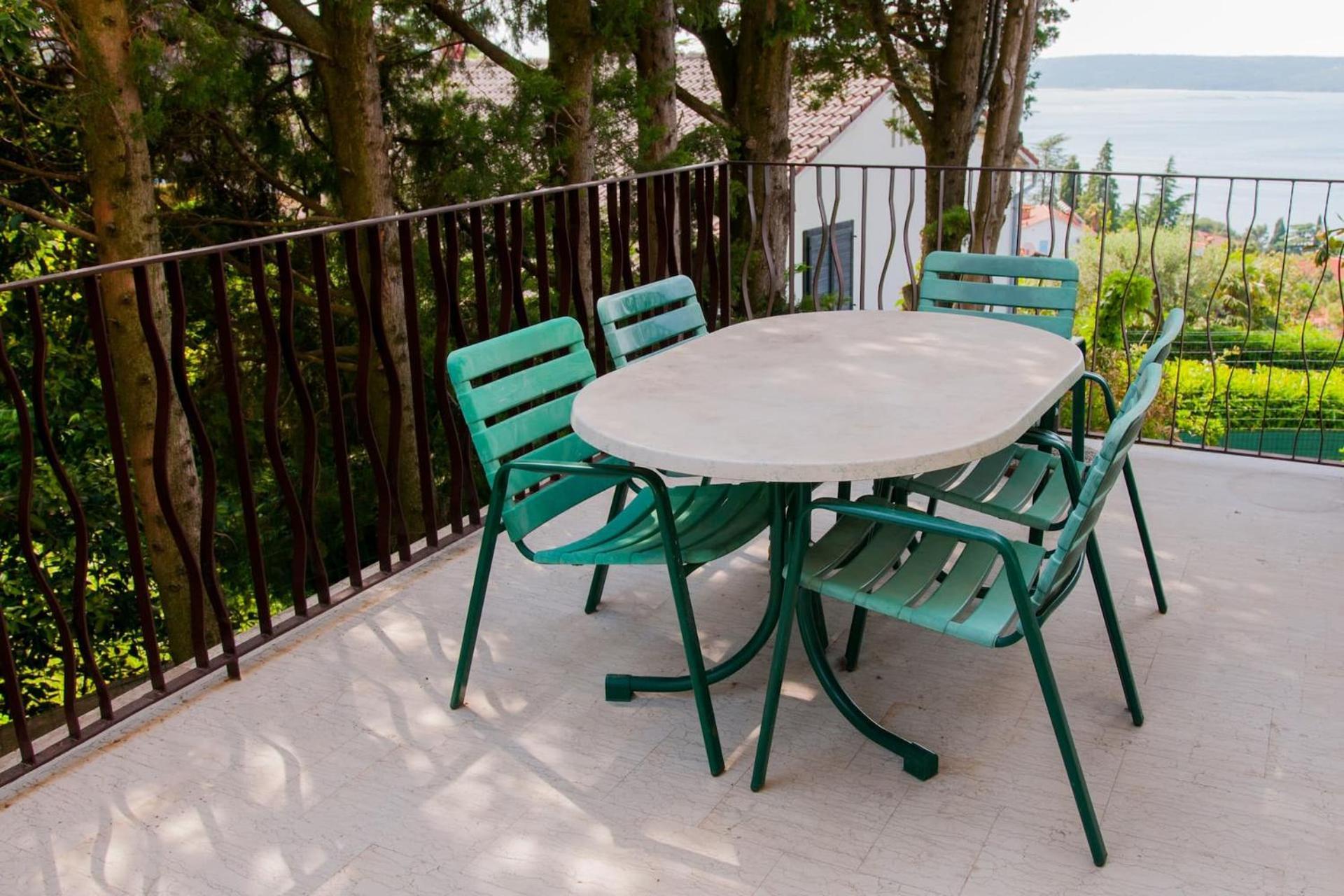 Beautiful Apartment With Picturesque View And Free Parking 포르토로즈 외부 사진